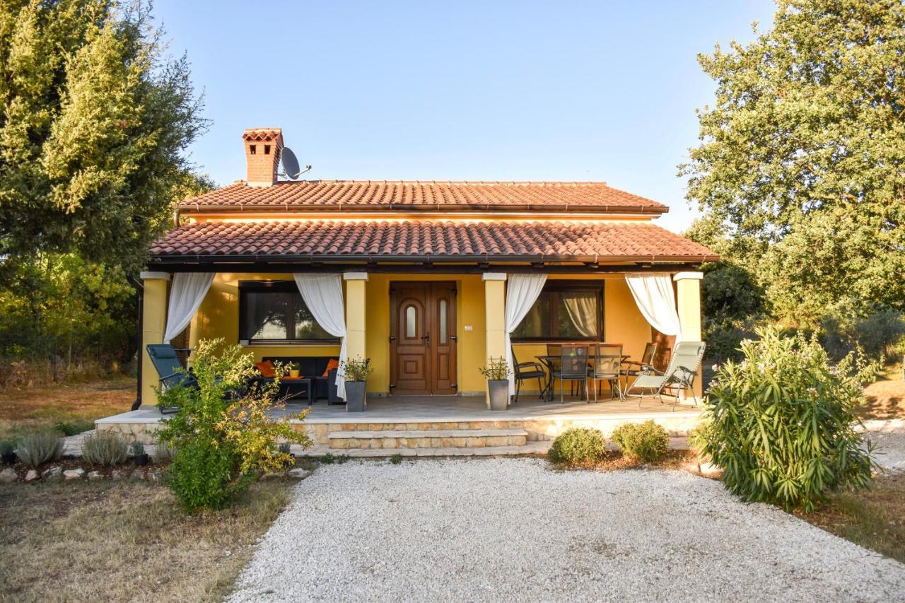 Holiday House Val Vidal Ρόβινι Εξωτερικό φωτογραφία