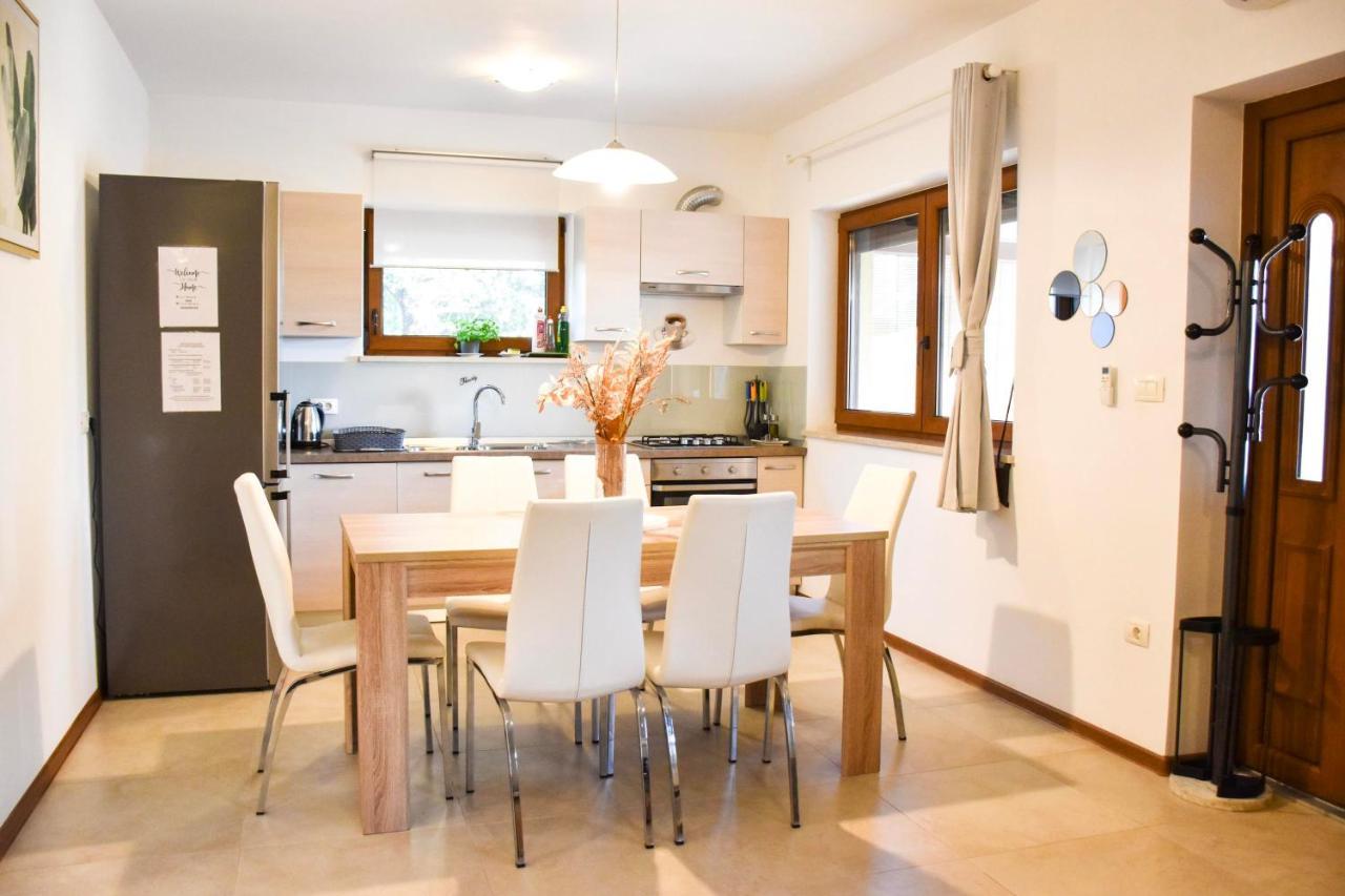 Holiday House Val Vidal Ρόβινι Εξωτερικό φωτογραφία