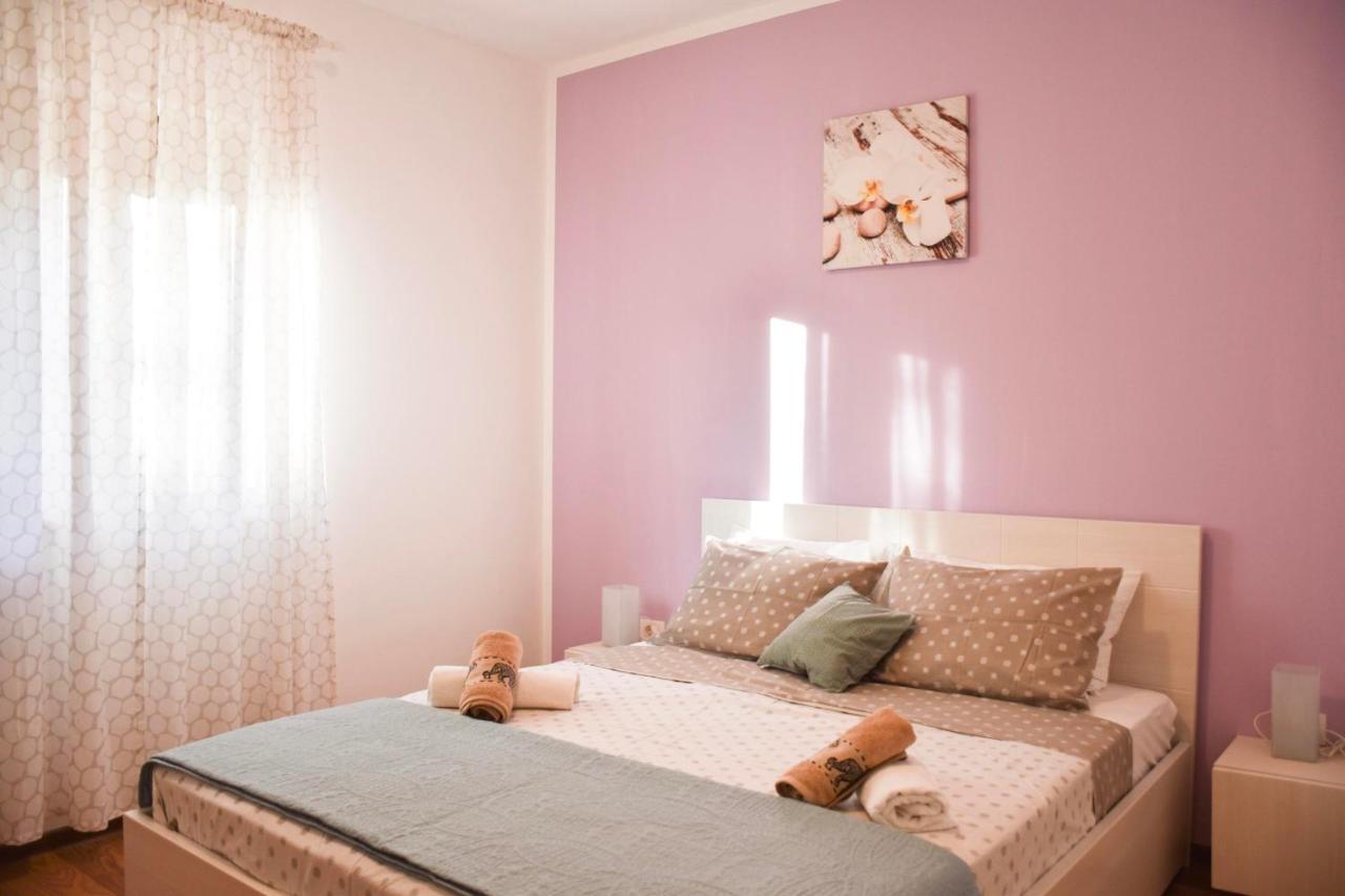 Holiday House Val Vidal Ρόβινι Εξωτερικό φωτογραφία